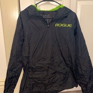 ROGUE HALF ZIP RAIN COAT